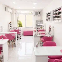 اجاره میز ناخن/تخت مژه تتو /صندلی رنگ و کراتین