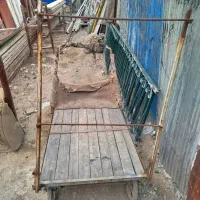 گاری چهار چخر