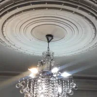 لوستر کریستالی هر کدوم قیمت دو ونیم