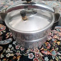 دیگ ۵ لیتری