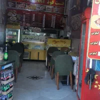 به یک کارگر ساده جهت ساندویچی