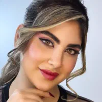 تخفیف میکاپ و شینیون