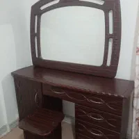 میز آرایش