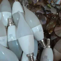 تعدادی وسایل لوستر