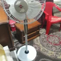 پنکه ایستاده