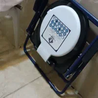 یک عدد توالت فرنگی