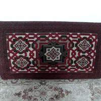 فرش وپشتی