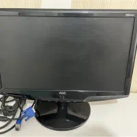 مانیتور در حد نو