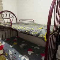 تخت دو طبقه بزرگسال