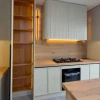 شاگرد کابینت سازی