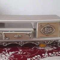 میز تلوزیون در حد نو