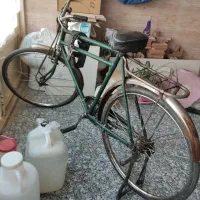 دوچرخه ۲۸ قدیمی