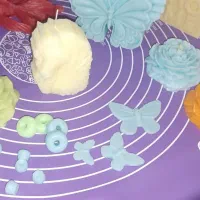 شمع های زیبا در هر رنگی که دوست داشته باشید|صنایع دستی و سایر لوازم تزئینی|جم, |دیوار