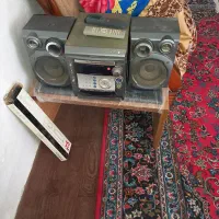 یک دستگاه سیدی سالم