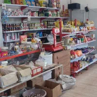 اجناس مغازه با قیمت مناسب بفروش می‌رسد|فروشگاه و مغازه|اسدآباد, |دیوار