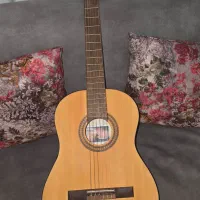 گیتار کلاسیک|گیتار، بیس، امپلیفایر|مشهد, فرهنگ|دیوار