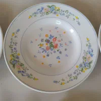 بشقاب خورش خوری