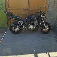 cb1000