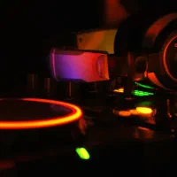 DJ آقا حرفه ای