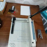 گیوتین برش دستی کتاب مدل آ3 با تیغه آکبند