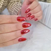 نمیازمند ناخن کار برای لاین ناخن