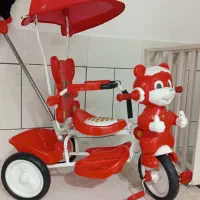 سه چرخه کودک تمیز و سالم