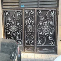 درب حیاط ماشین رو طرح گل فرفوژه