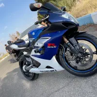 موتور سنگین سوزوکی جی سیکس 1000R