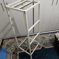 چهار پایه فلزی