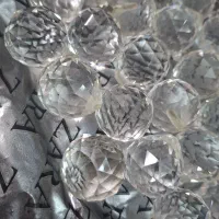 آویز ۲۹ تا فقط ۲۰۰