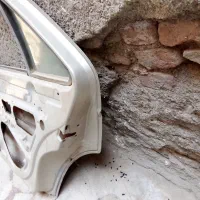 درب عقب پژو 504رنگ بژ فابریک سمت شاگرد|قطعات یدکی و لوازم جانبی|تهران, دولتخواه جنوبی|دیوار