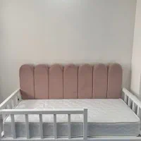 تخت کودک نوجوان و تشک سایز ۸۰در۱۸۰ کاملا نو|تخت و صندلی بچه|تهران, حکیمیه|دیوار