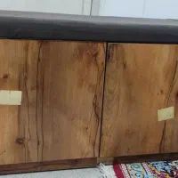 فروش تعدادی میز و صندلی(پایین نشیمنگاه کمده)
