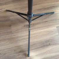 سه پایه پرو وان|دوربین عکاسی و فیلمبرداری|اصفهان, سپاهانشهر|دیوار