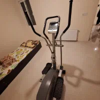 دوچرخه ثابت.