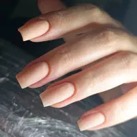 ترمیم و کاشت ناخن|خدمات آرایشگری و زیبایی|شیراز, شهرک رضوان|دیوار