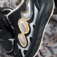 کتونی بچگانه