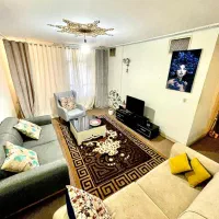 آپارتمان مبله پارکینگ دار مرکز شهر قیمت مناسب|اجارهٔ کوتاه‌مدت آپارتمان و سوئیت|شیراز, شهرک سراج‎|دیوار