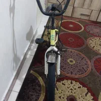 دوچرخه|دوچرخه، اسکیت، اسکوتر|آستانه اشرفیه, |دیوار