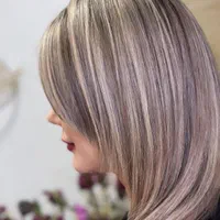خدمات زیبایی مو ب صورت حرفه ای