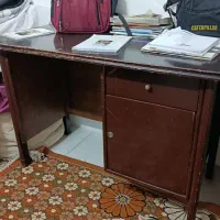 میز تحریر چوبی