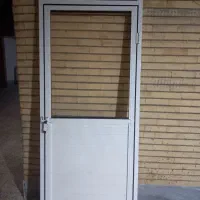 فروش یک درب آلومینیوم نو قیمت مناسب