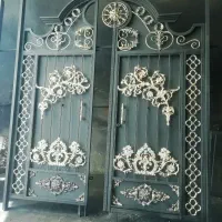 درب باغیی،باغچه،حیاط،ورودی،کد1359