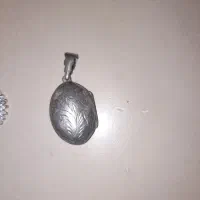 گردن اویز نقره|کلکسیون اشیاء عتیقه|کرج, شهرک بنفشه|دیوار