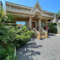 هم نماش خاص هم داخلیش سند ششدانگ هم داره