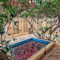 480-متر-ویلایی-اوایل-خیام-دوکله-با-گلایل