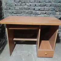 میز کامپیوتر بچگانه