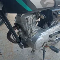 موتور مدل ۸۳ پلاک قدیم تر تمیز