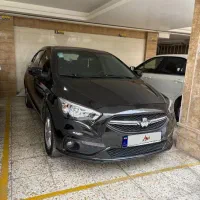 شاهین ۴۰۲مشکی