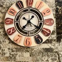 ساعت دیواری